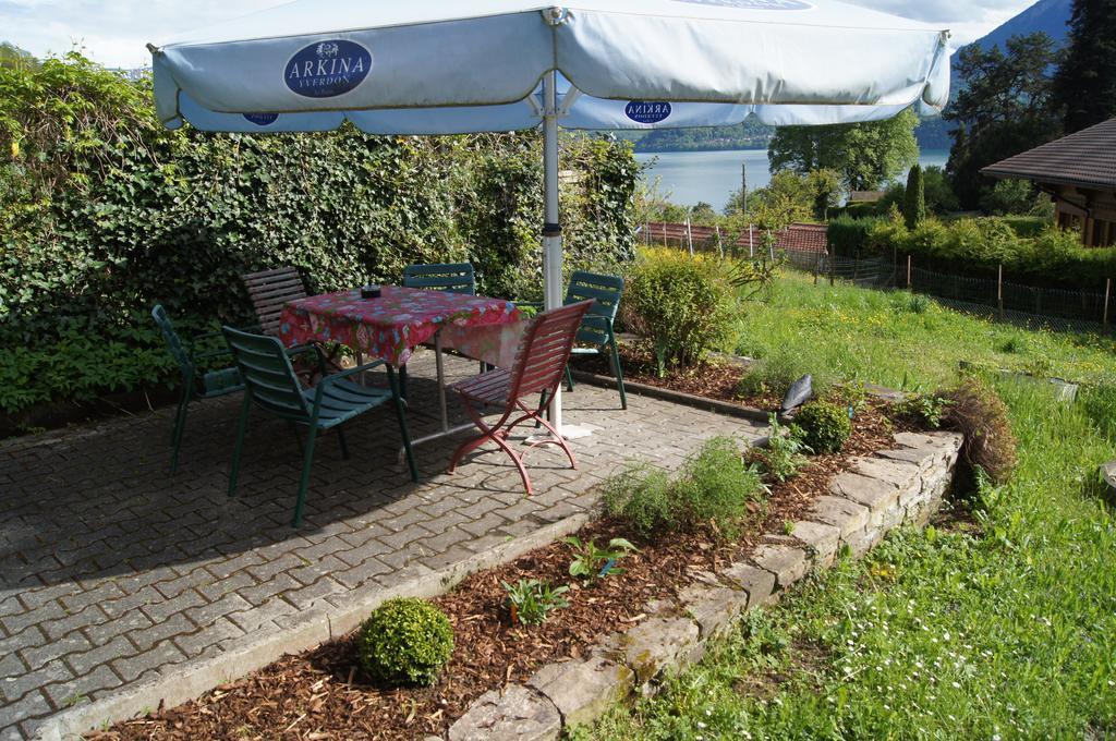 B&B Schoenoertli Gunten Екстериор снимка