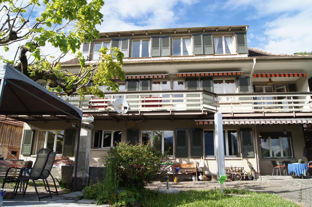 B&B Schoenoertli Gunten Екстериор снимка